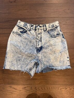 Palmettos High-Waist Acid Wash Denim Shorts - Blue Size 7/9 - C61-094